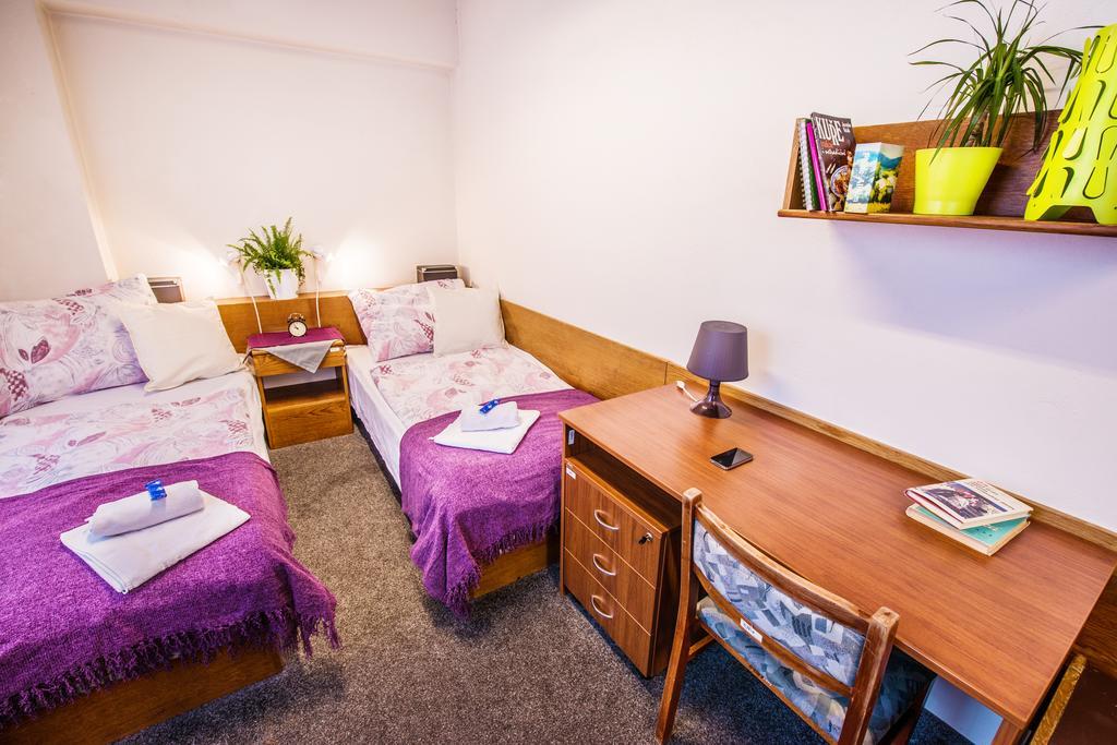 Kolej Hostivar Praga